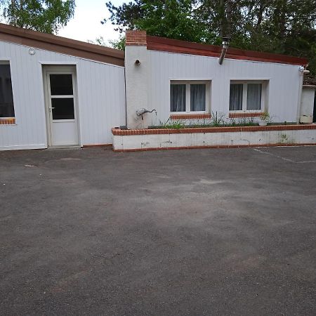 Agreable Maison Entre Zoo Et Chateaux Le Controis-en-Sologne Bagian luar foto